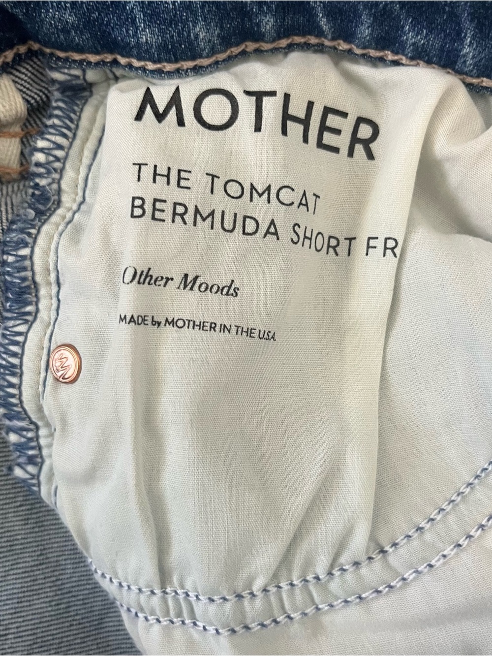 MOTHER The Tomcat Bermuda Short Fray Other Moods Denim Shorts Button Fly 26 - Picture 7 of 15